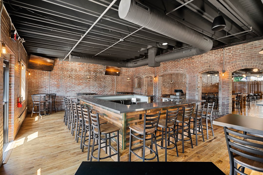 Cocktail Wine Beer Bar Local Roots